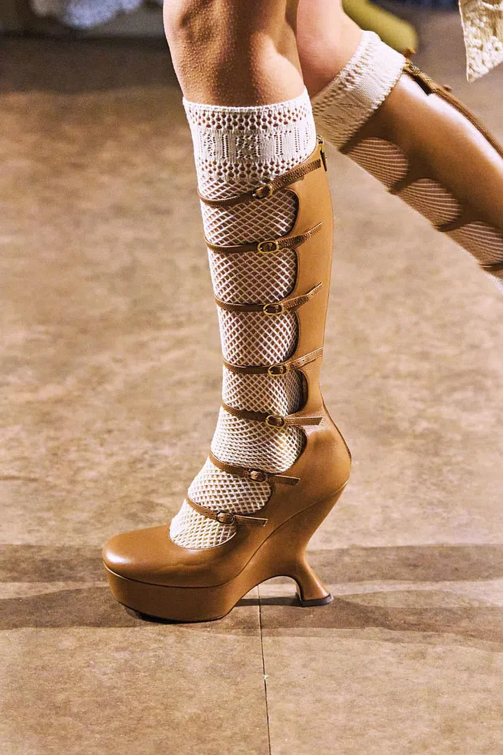 Photo: Showbit