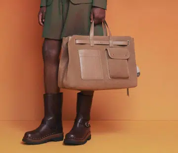 Shopping designer man bag Dior Loewe Burberry Celine Gucci Coach Givenchy Balenciaga Louis Vuitton Tod’s