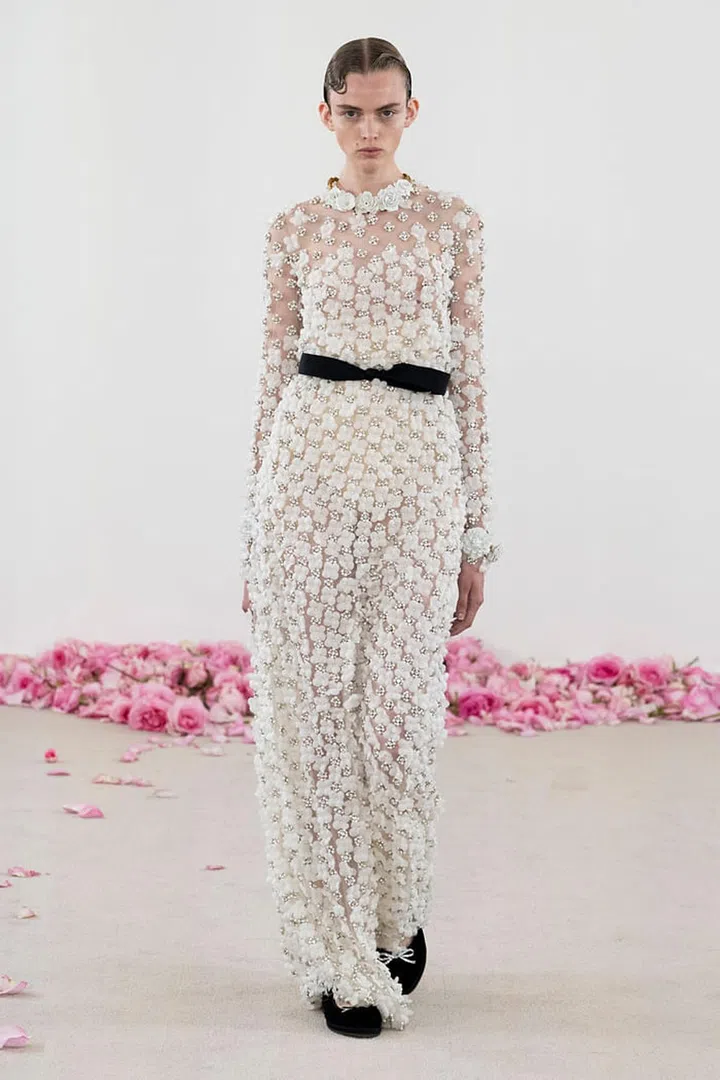 Giambattista Valli,
Fall Winter 2023-24,
Haute couture