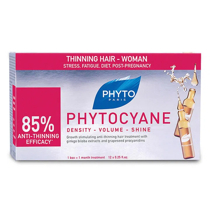Formulated with gingko biloba, grapeseed
extracts, soy proteins and B vitamins, this
hair ampoule helps keep inflammation at bay while maintaining an optimal environment for the hair bulb in order to enhance hair growth.