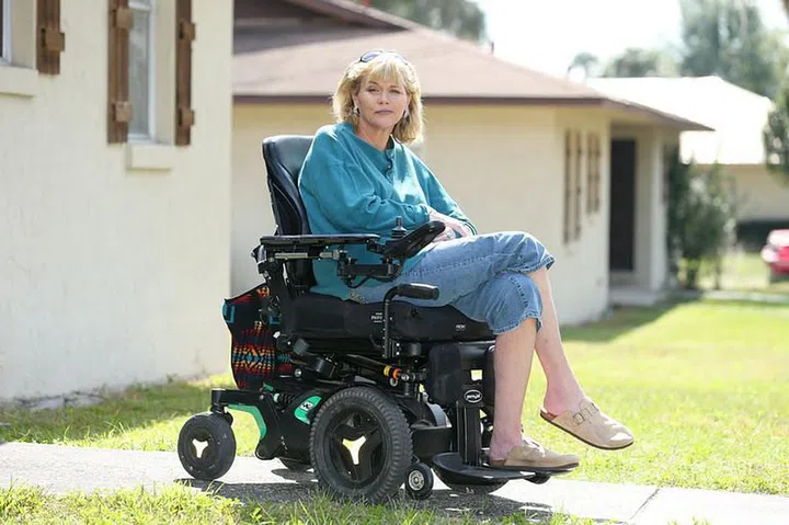 Markle’s Half Sister Samantha Grant Says She Has Barely Spoken To Meghan Since Being Diagnosed With Multiple Sclerosis  In 2008.
Photo by Splash News