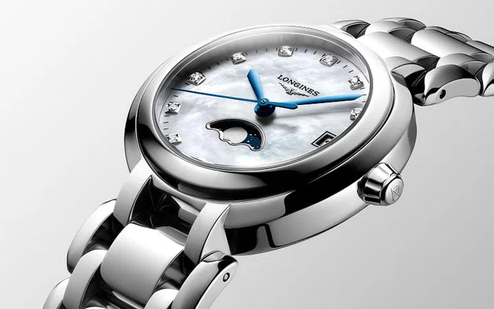 Longines PrimaLuna in steel