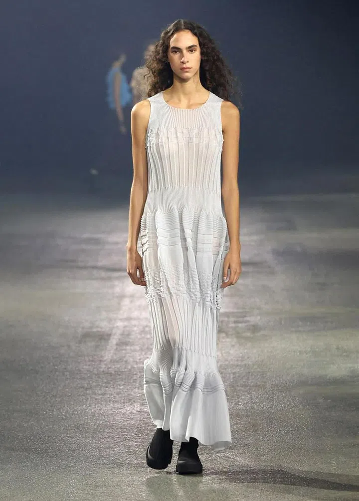 Photo: Issey Miyake