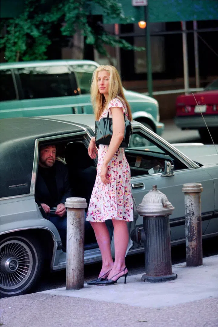 Carolyn Bessette Kennedy, timeless style, Carolyn Bessette Kennedy outfits
