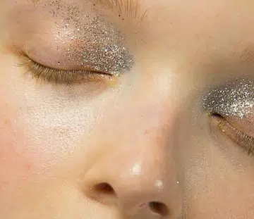Fairy dust beauty trend