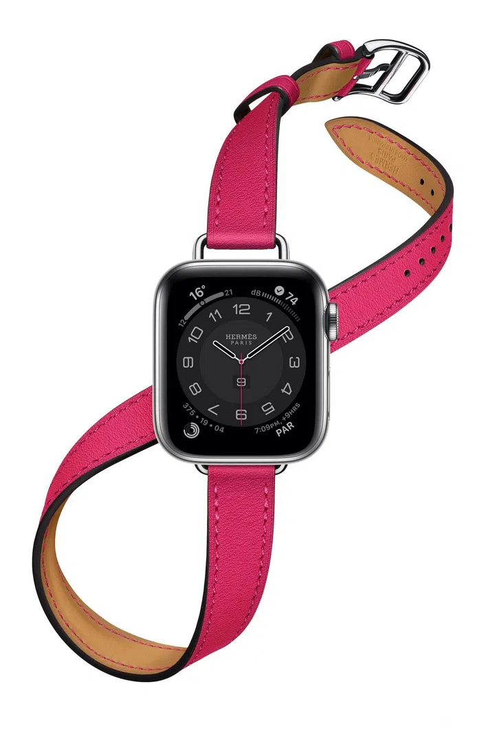 Apple Watch Hermes Series 6 40mm with rose Mexico Swift calfskin double tour Attelage band.