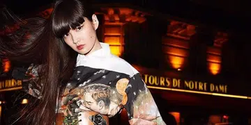 Akimoto Kozue