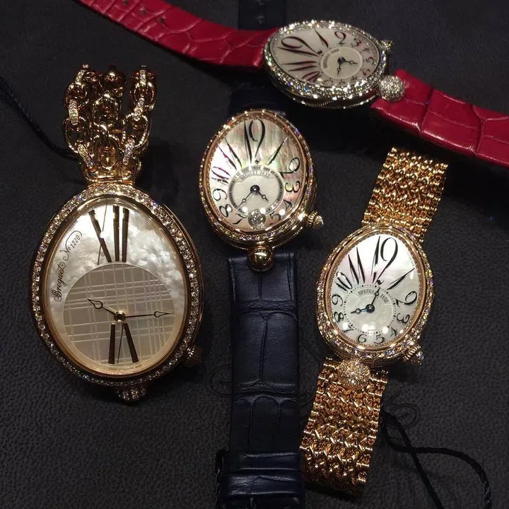 The new Reine de Naples editions include ones with diamond studded jewellery bracelets