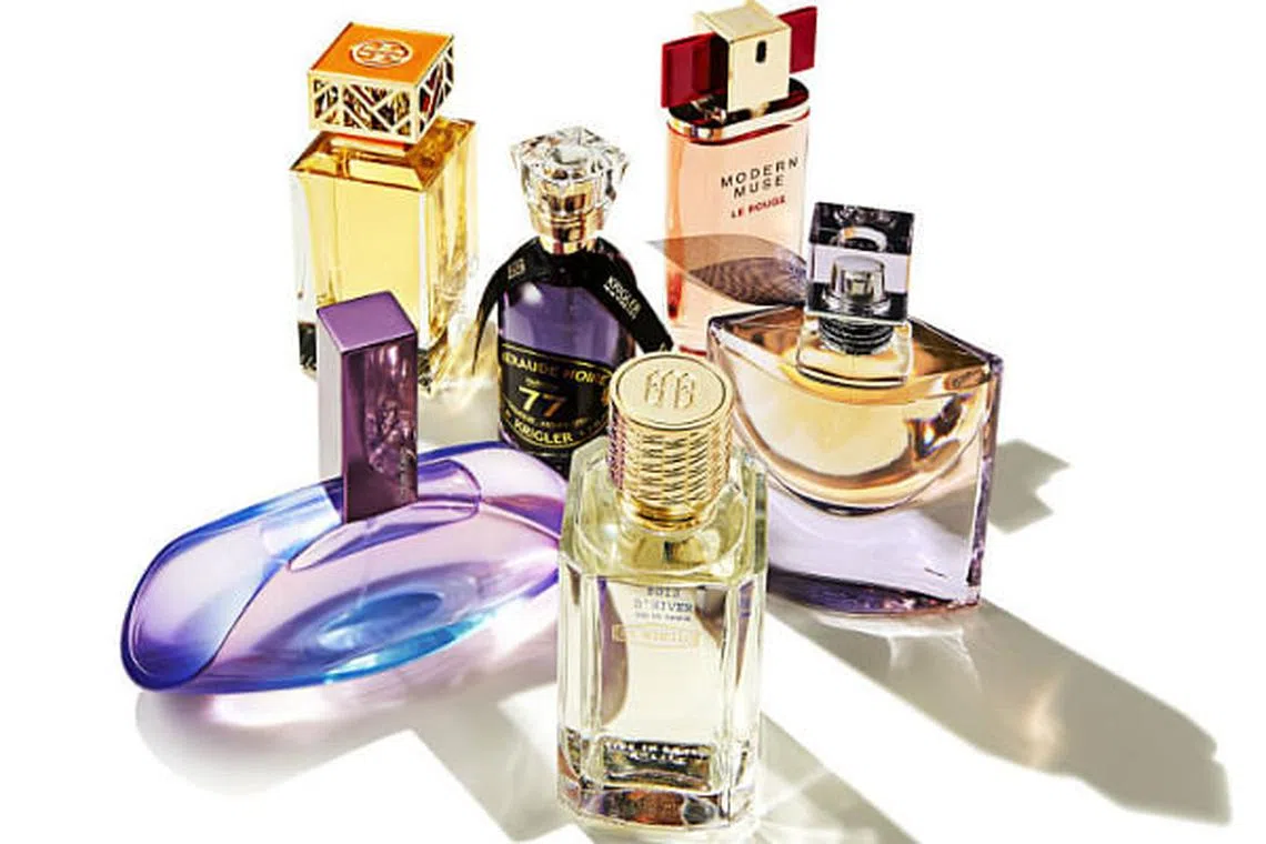 How To Find Your Best New Scent | Harper's Bazaar Singapore
