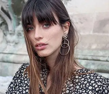 Louise Follain
