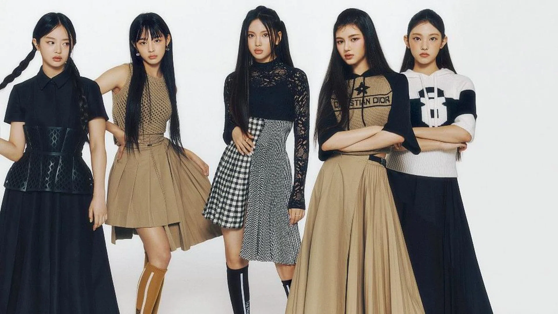 Dior FW22 NewJeans