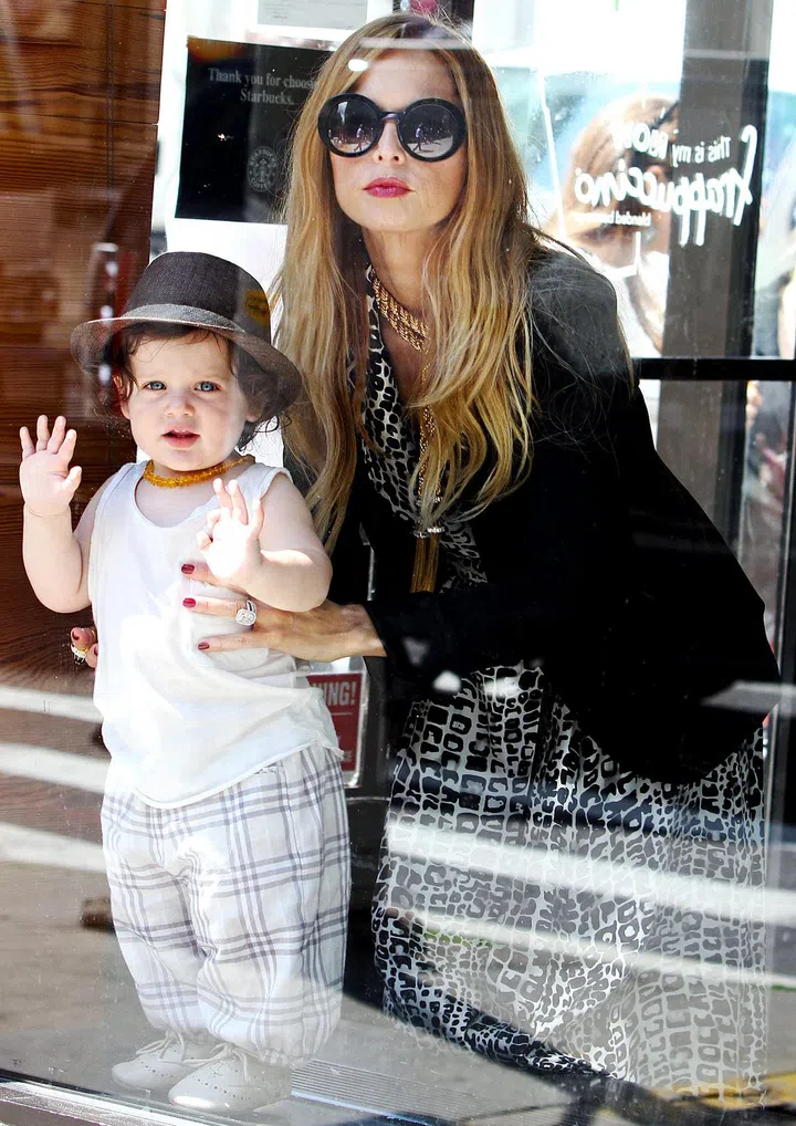  It's no surprise that the notable stylist/designer makes motherhood fashionable—and she's even passed on some of her fashion advice to her tiny tot!