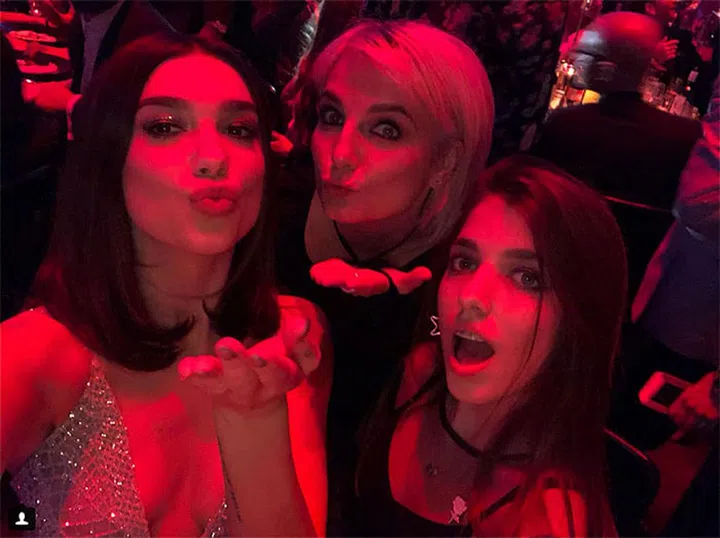 The pop star shone a spotlight on the women closest to her, including her mom, sister, and backup dancers.