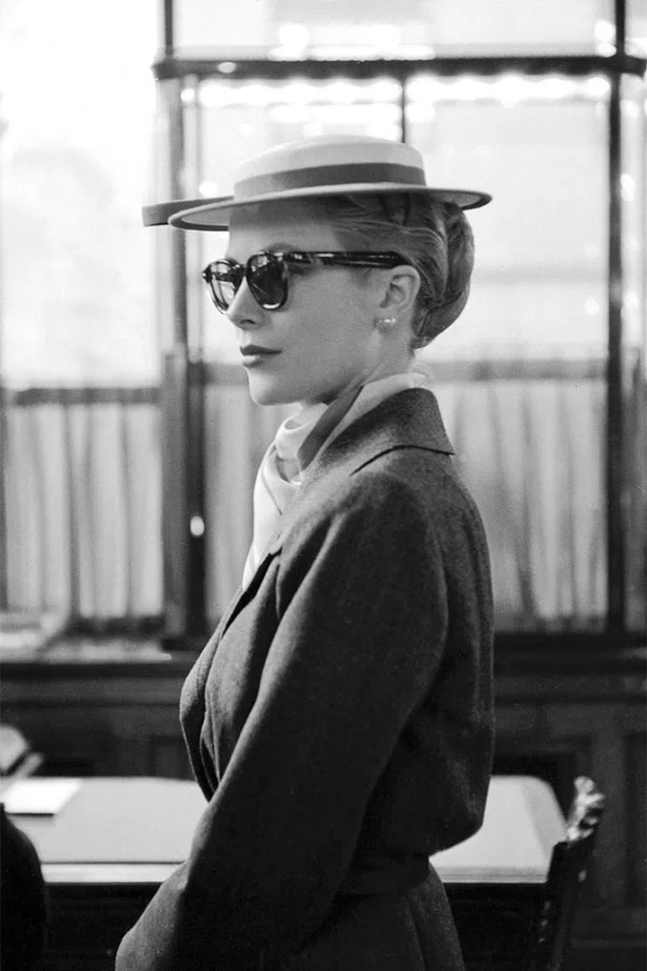 Almost overnight, Kelly's lauded acting career came to a halt. She become "princess consort of Monaco," gave up her US citizenship and, in a shocking development, her monarch husband banned her films in Monaco.
Photo: Getty