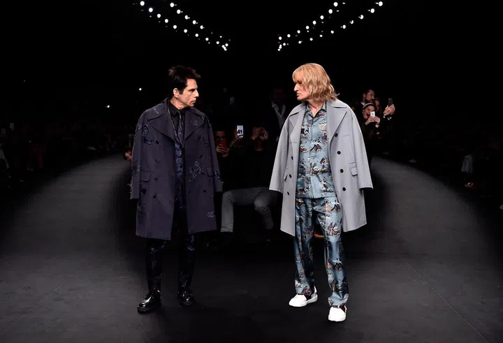 06-zoolander-valentino-pfw-backstage-2