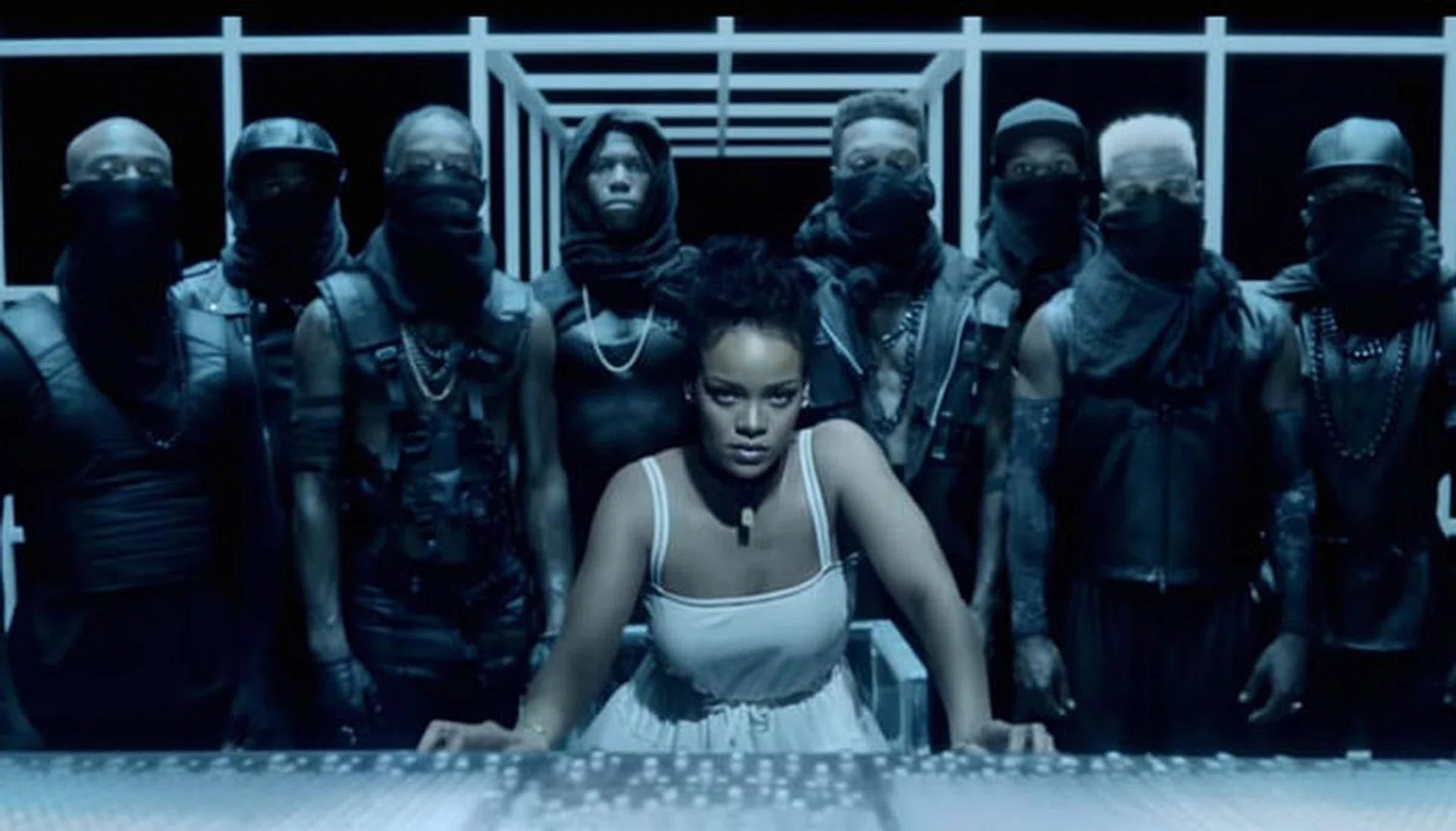 Rihanna Teases 'ANTI' Album With Dramatic New Video | Harper's