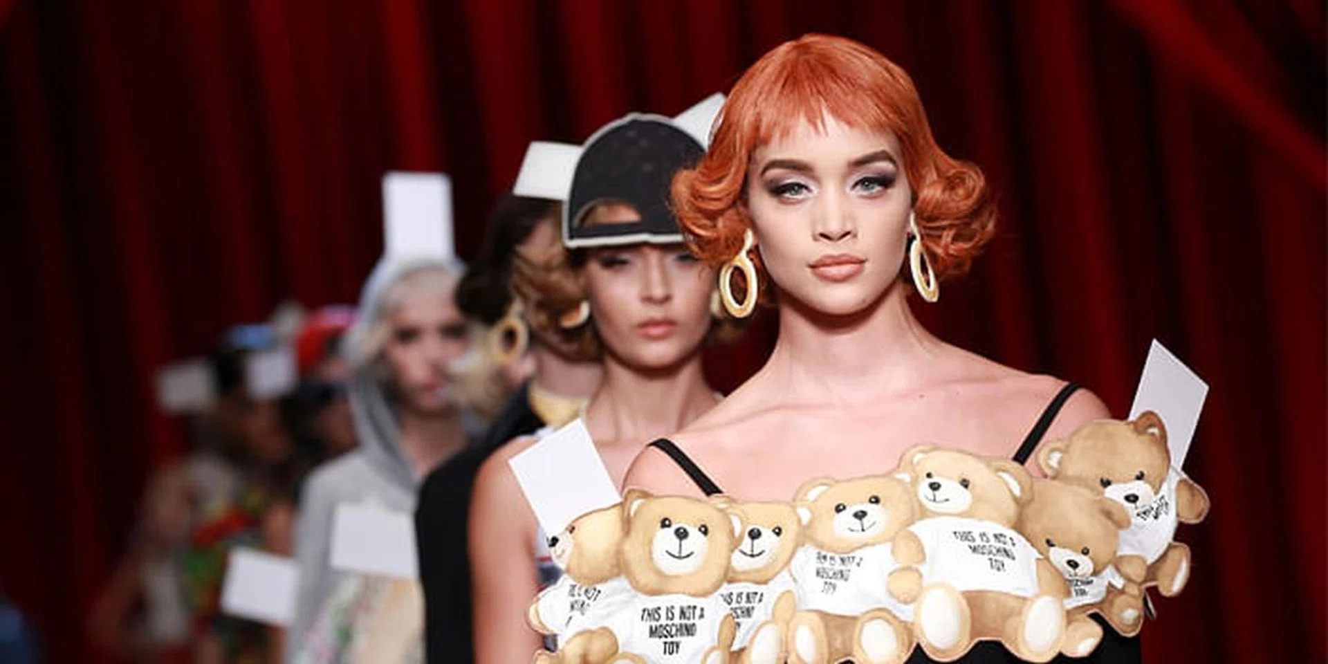 moschino ss17