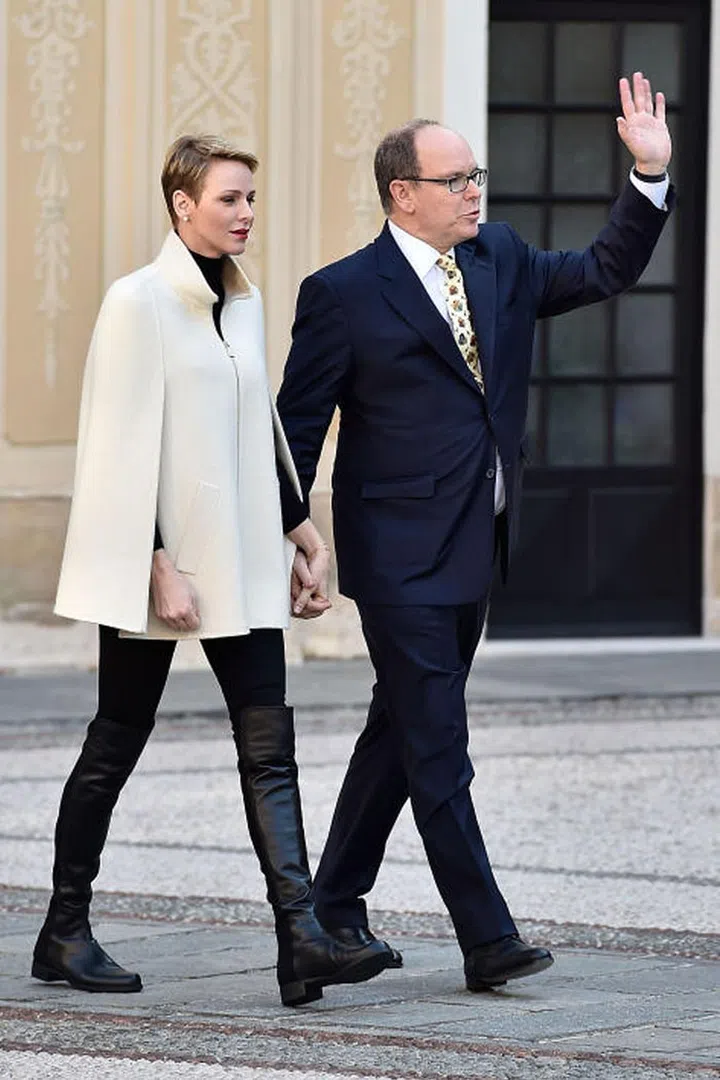 She favours Akris and Armani for official engagements.