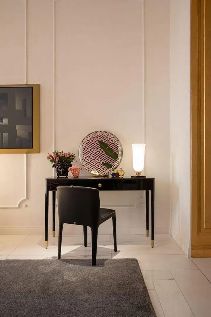 A simple yet beautifully appointed vanity corner. (Photo: Versace)