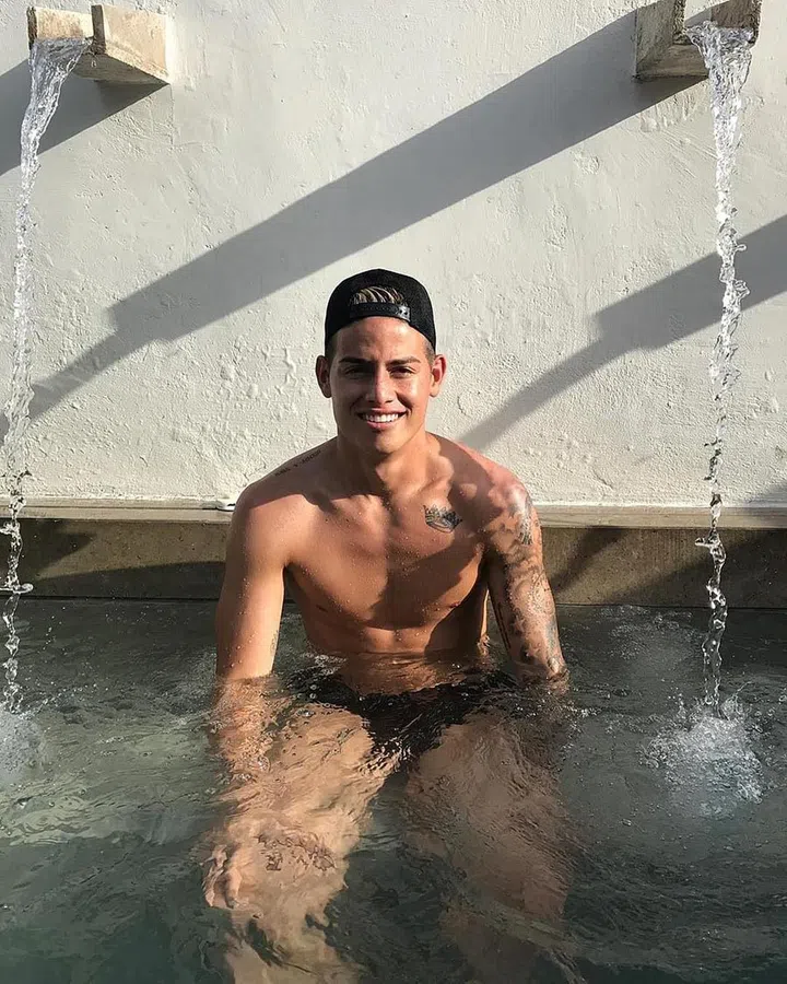 Playing for Colombia.
Photo: Instagram