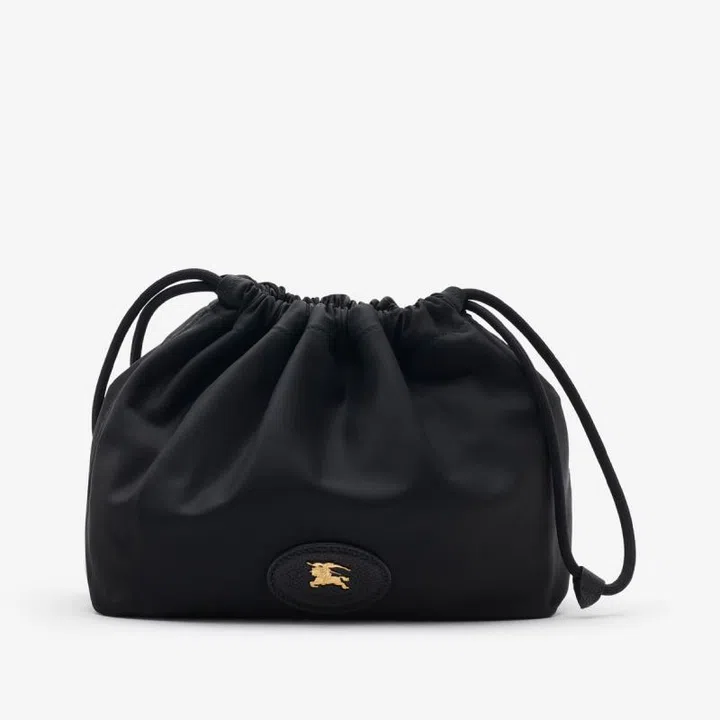 pouch bag trend | burberry