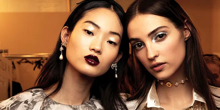 Chanel Metiers d'Art backstage beauty