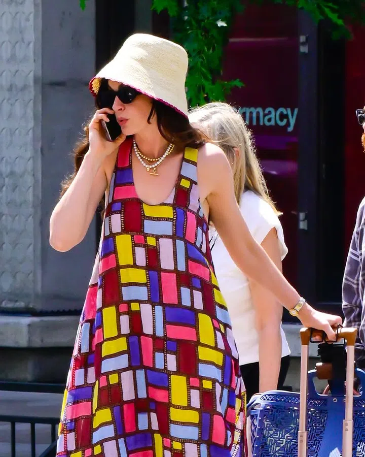 the devil wears prada 2 jewellery and watches | anne hathaway behind-the-scenes new york