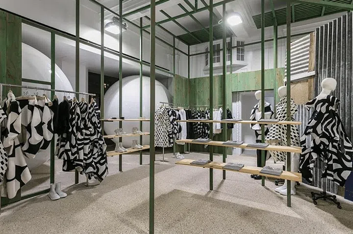 London is not short on good shops, but for cutting edge, truly interesting brands Dover Street Market has the edge. It's been in the business for more than a decade - a long time in fashion terms - but Rei Kawakubo and Adrian Joffe's impeccable edit, beautifully designed space and engaged, passionate staff consistently raise the shopping bar. DSM offers items you never knew existed, let alone needed. Clever, stylish and agenda-setting, this is a go-to for any discerning shoppers.

Dover Street Market, 18-22 Haymarket, London SW1Y 4DG Photo: Instagram