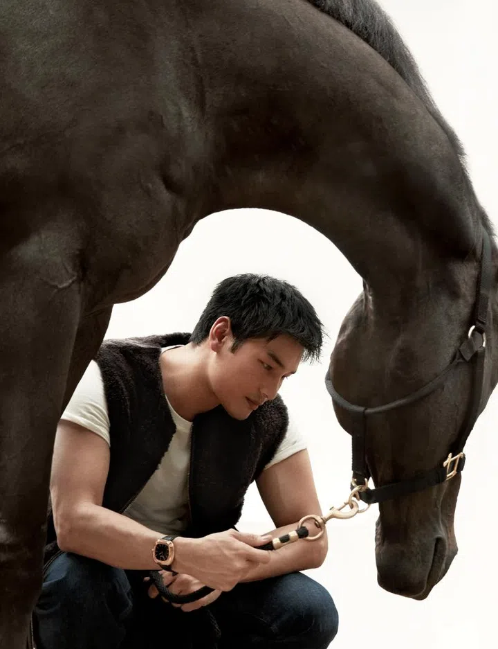 Apo Nattawin Harper’s BAZAAR Singapore january 2026 joel low