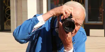 A Petition To Rename The Corner Of 57th & 5th For Bill Cunningham Emerges