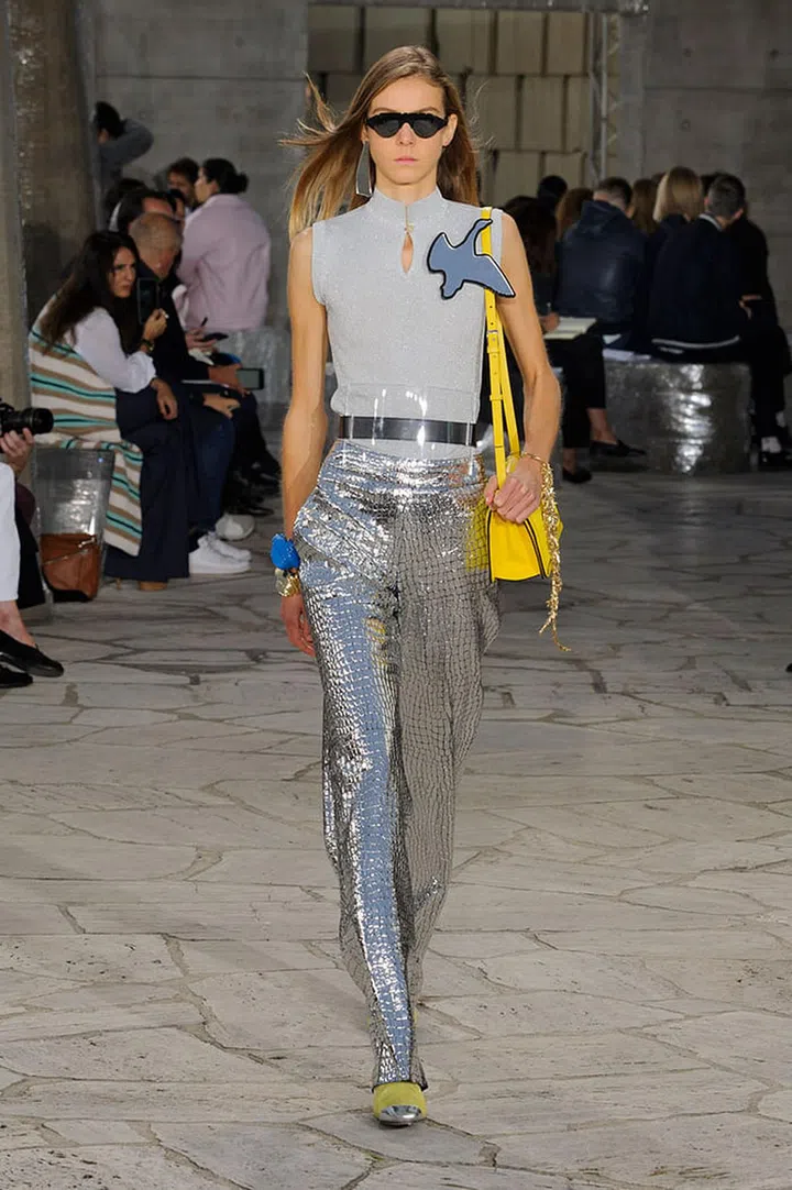 Loewe SS16
