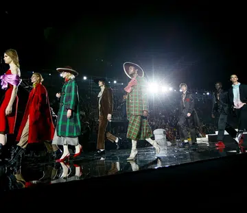 hbsg-luisva-via-roma-cr-runway