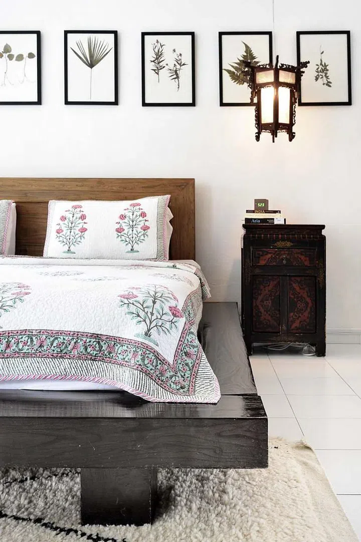A mix of vintage and handmade furnishings lend warmth to the space. (Photo: Carli Teteris, courtesy of Grounded)