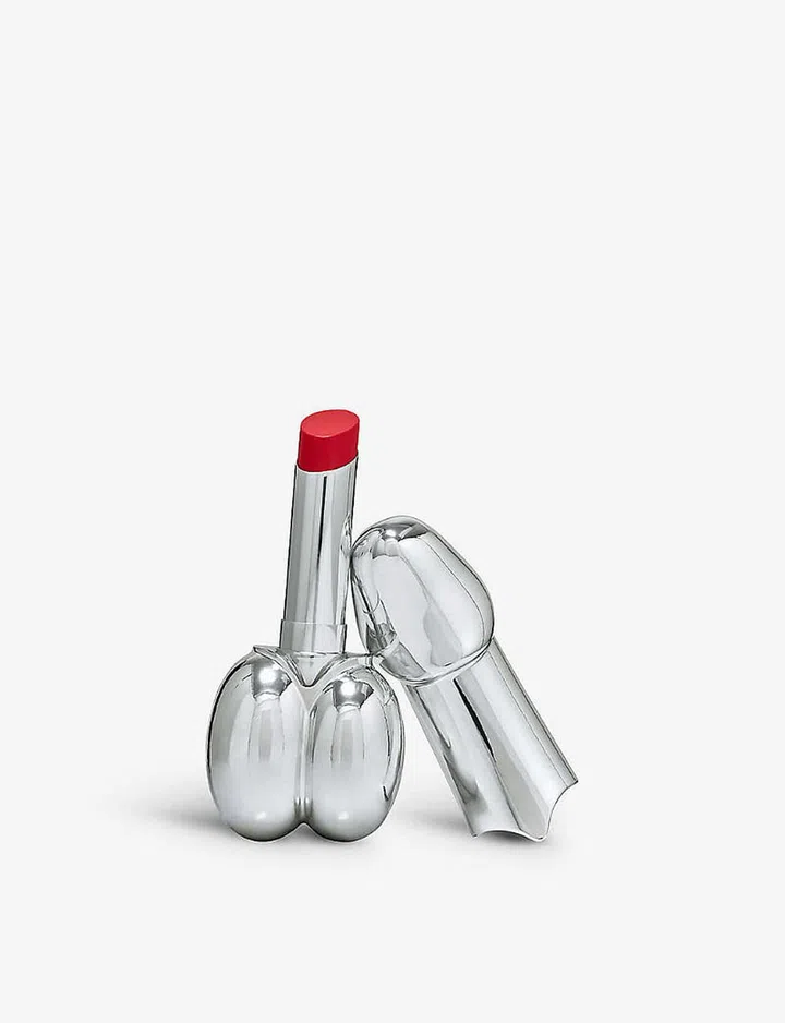 Photo: Isamaya Beauty