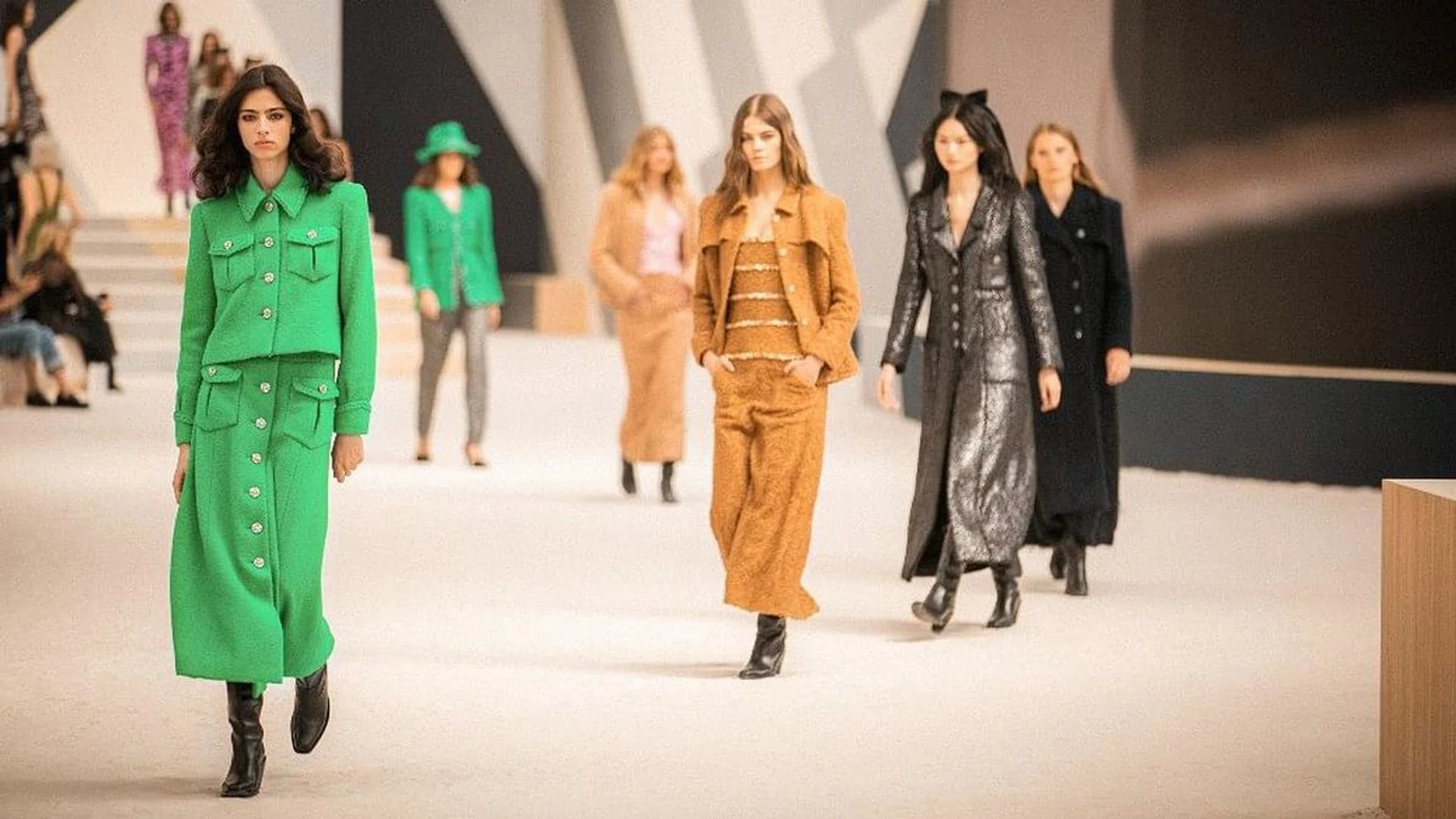 Chanel Fall-Winter 2022/23 Haute Couture