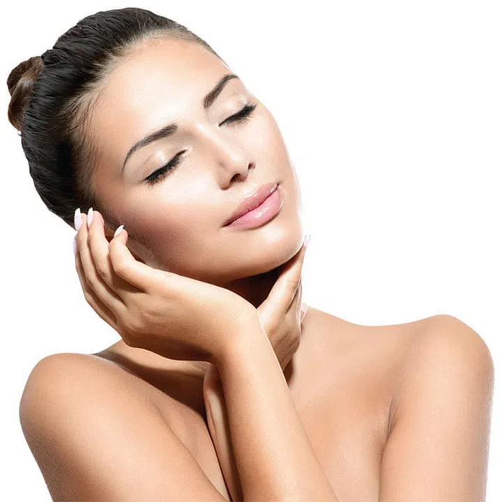 Zoom in on skin concerns and get a flawless complexion in a flash with TOUCHE Elite’s
HA+ Multi-Optimizing Skin Treatment. The facial delivers a concentrated amount of
hyaluronic acid deep into the skin, boosting hydration levels and collagen synthesis for an
instantly tauter mien. One
session is all it takes.