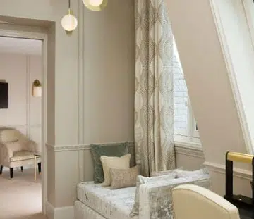 Le Narcisse Blanc Hôtel & Spa feat