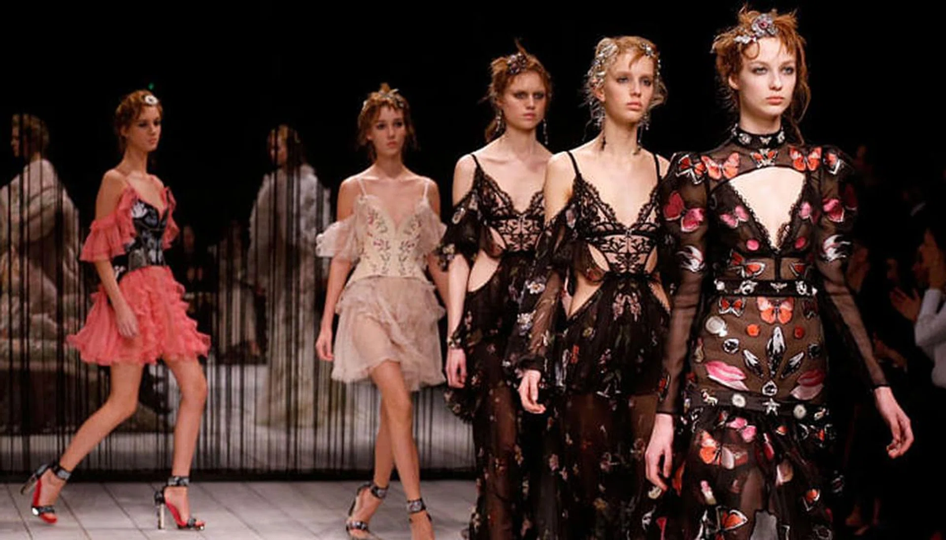 Alexander McQueen fall/winter 2016