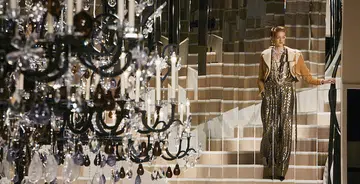 Sofia Coppola takes us behind-the-scenes at Chanel’s Paris – 31 rue Cambon 2019/20 Métiers d’art runway show