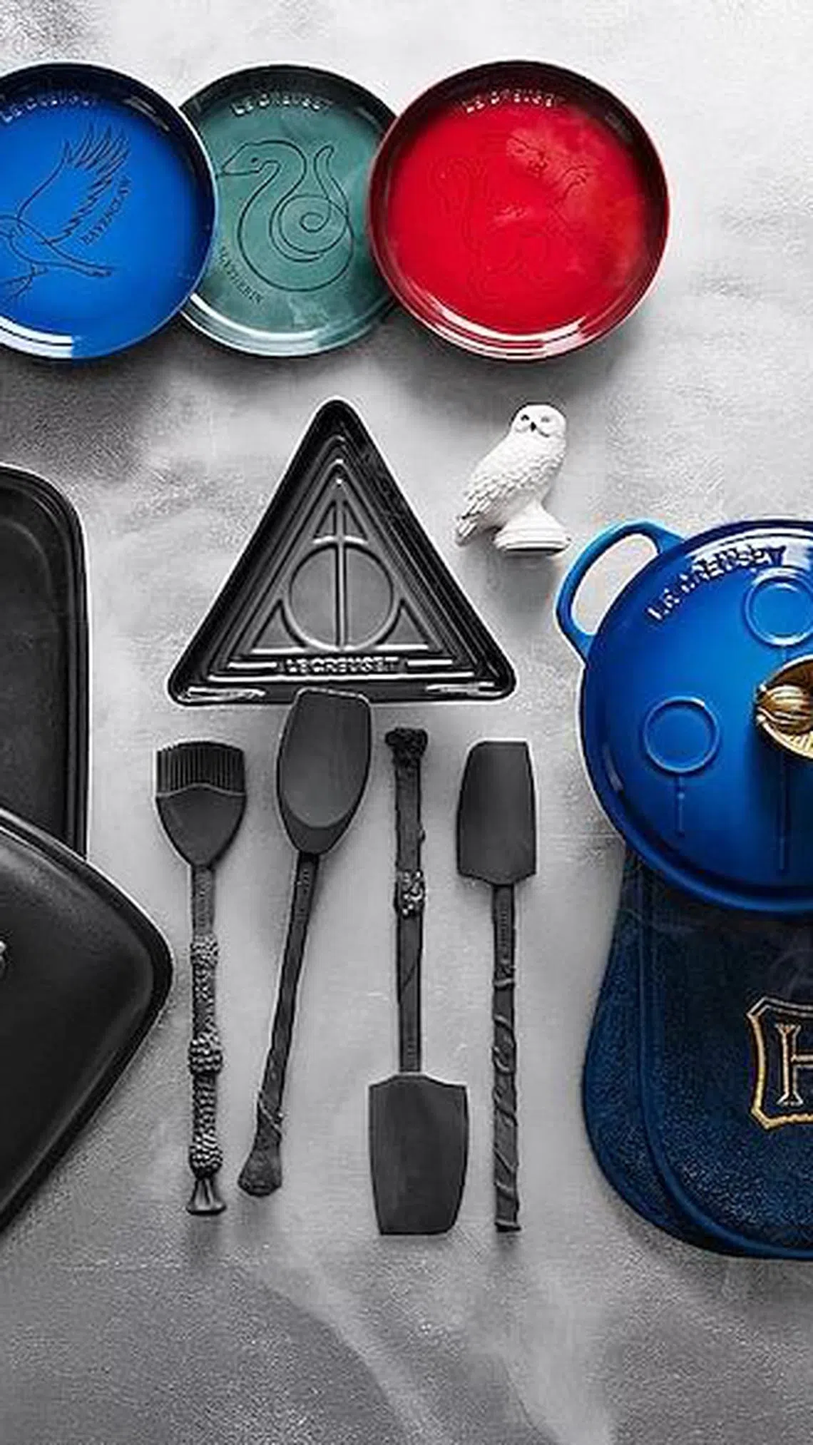 Harry Potter x Le Creuset シリコンスパチュラセット Le Creuset Launches A Magical Harry Potter Collection | Harper's
