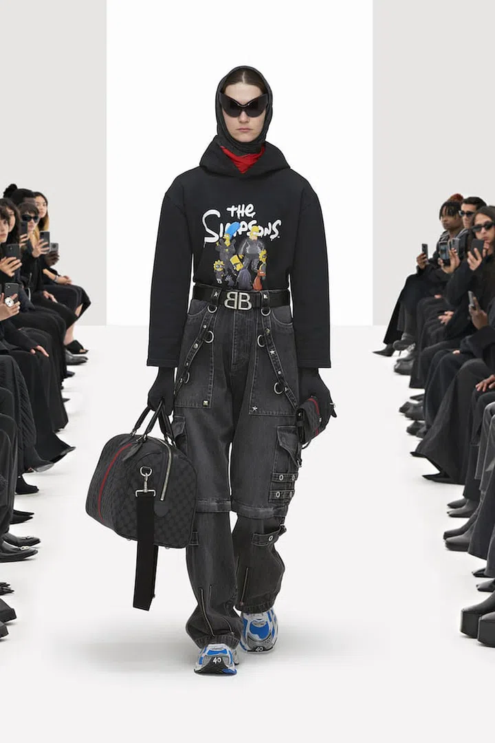 First Look At Balenciaga Clones Spring 2022 Collection | Harper's