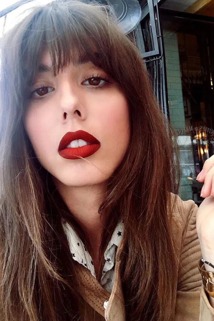 Lip contouring in action. Generally, dark around the edges, lighter in the center gives the illusion of fullness and a perfect shape. 