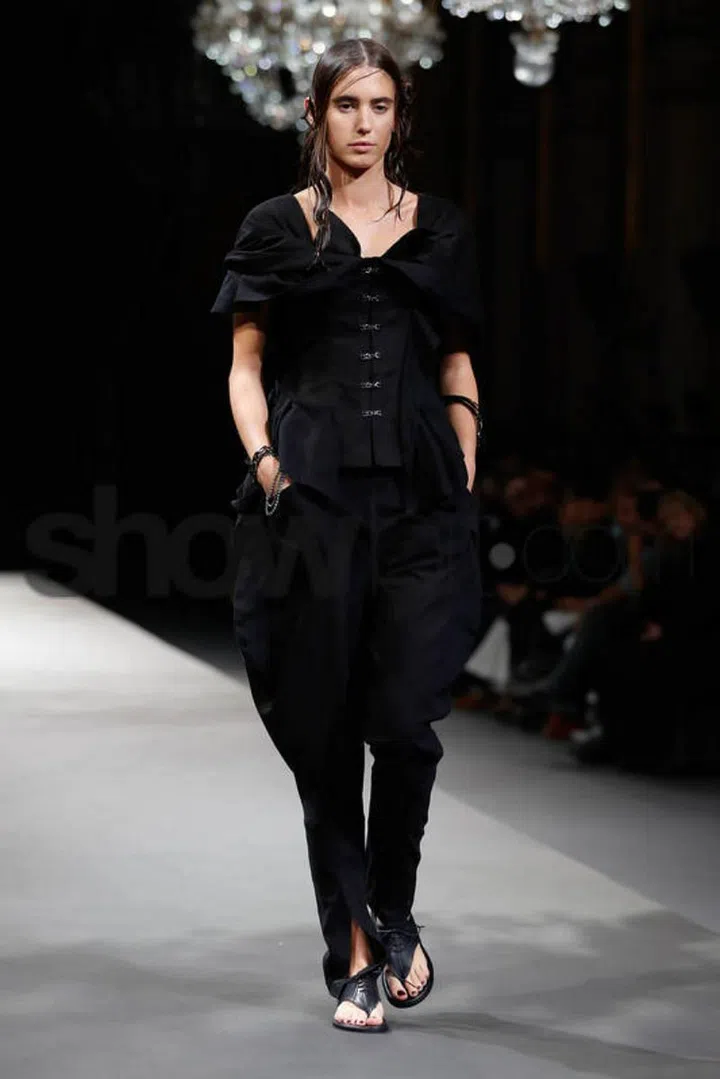 Photo: Showbit