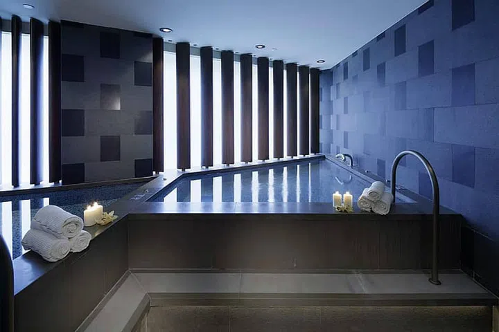 If your man travels often for work, book him a session of this invigorating massage at The Ritz-Carlton. Specially designed to combine stretching techniques with Ayurvedic healing philosophy, this massage helps reset out-of-sync bodies and restore serenity to frazzled minds. Tense muscles and water retention are also targeted with the use of bamboo sticks to “roll” and “knead” away aches so he feels recharged and revitalised.
Photo: Getty