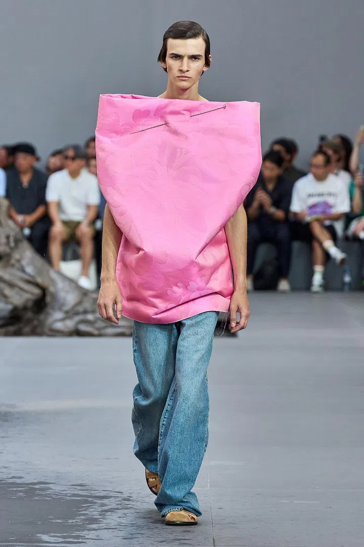 Photo: LOEWE