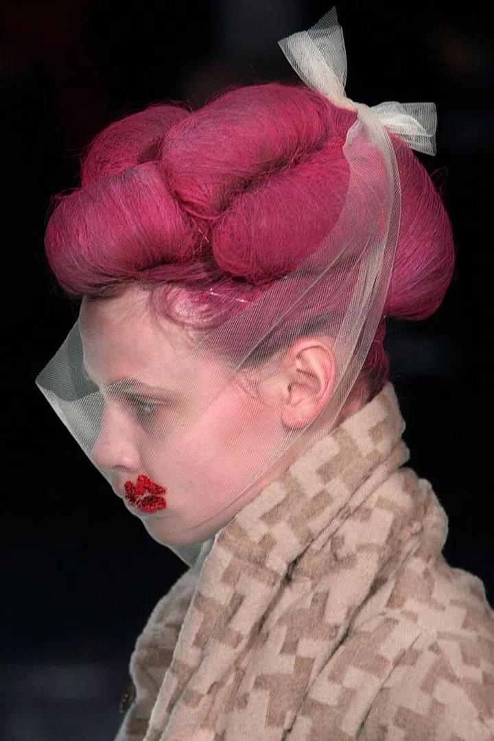 "Wonderland, where nothing is as it seems" were the notes for this particular show, which saw plenty of interesting veils and the use of netting – an element we're sure to see at Monday's gala. Photo: Getty