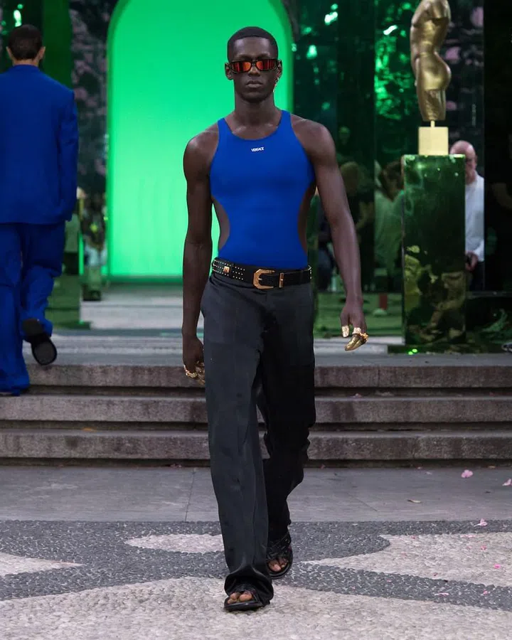 Photo: Versace