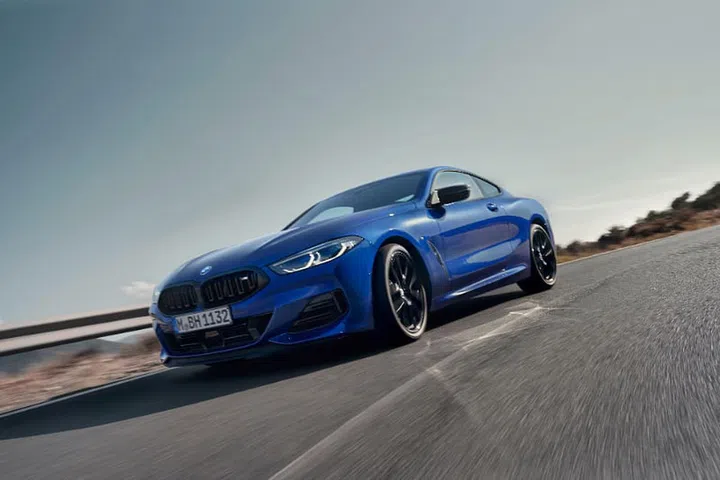 BMW 8