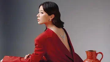 kao supassrathip harpers bazaar singapore may 2026 Naruebes Vadvaree