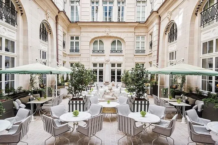 Photo: Hôtel De Crillon